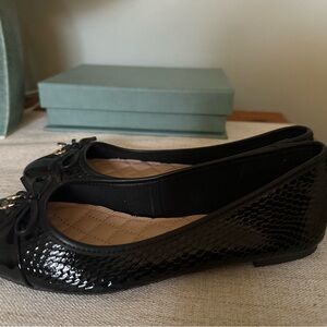 Elegant Black Women's Flats